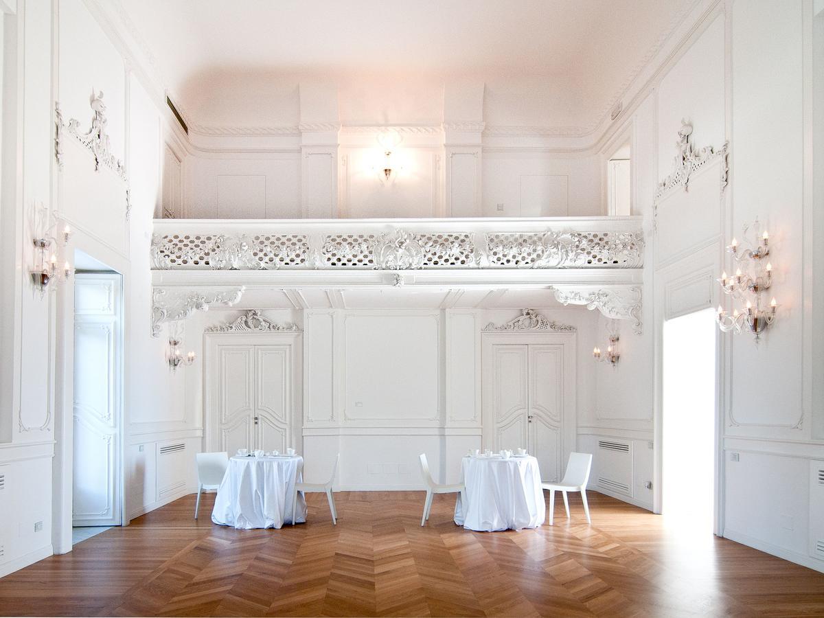 Bed and Breakfast Palazzo Dei Concerti Торре-Аннунциата Экстерьер фото