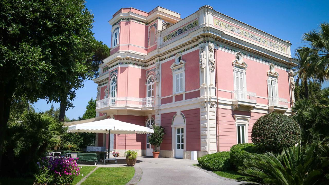 Bed and Breakfast Palazzo Dei Concerti Торре-Аннунциата Экстерьер фото